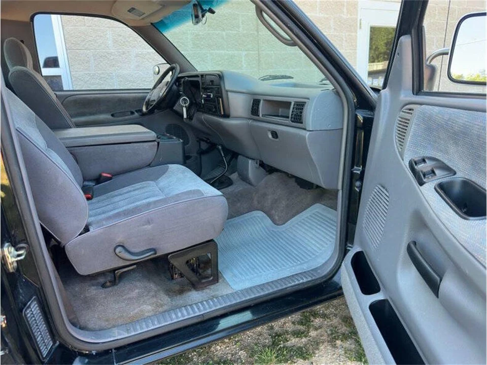 1995 Dodge Ram 2nd Gen - Image 22 of 31