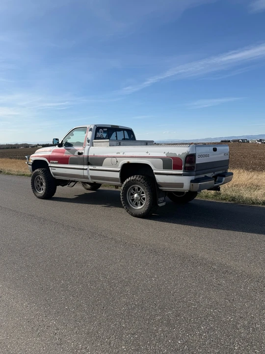 1995 Dodge Ram 2nd Gen - Image 3 of 11