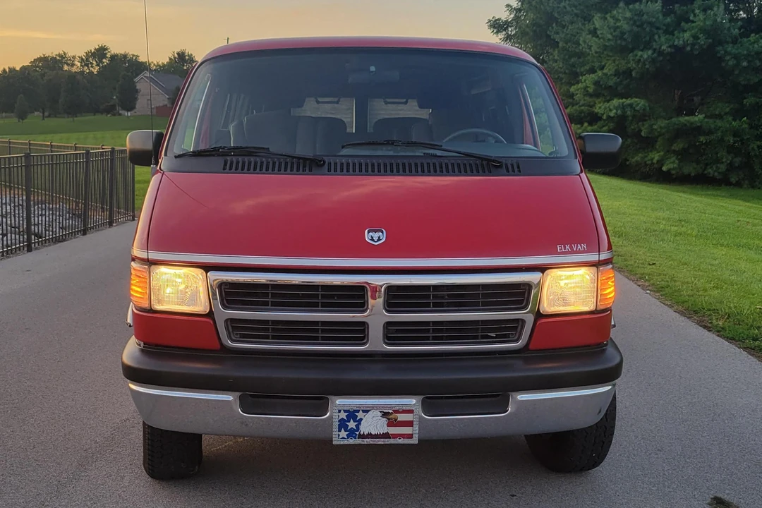 1995 Dodge Ram Van - Image 6 of 31