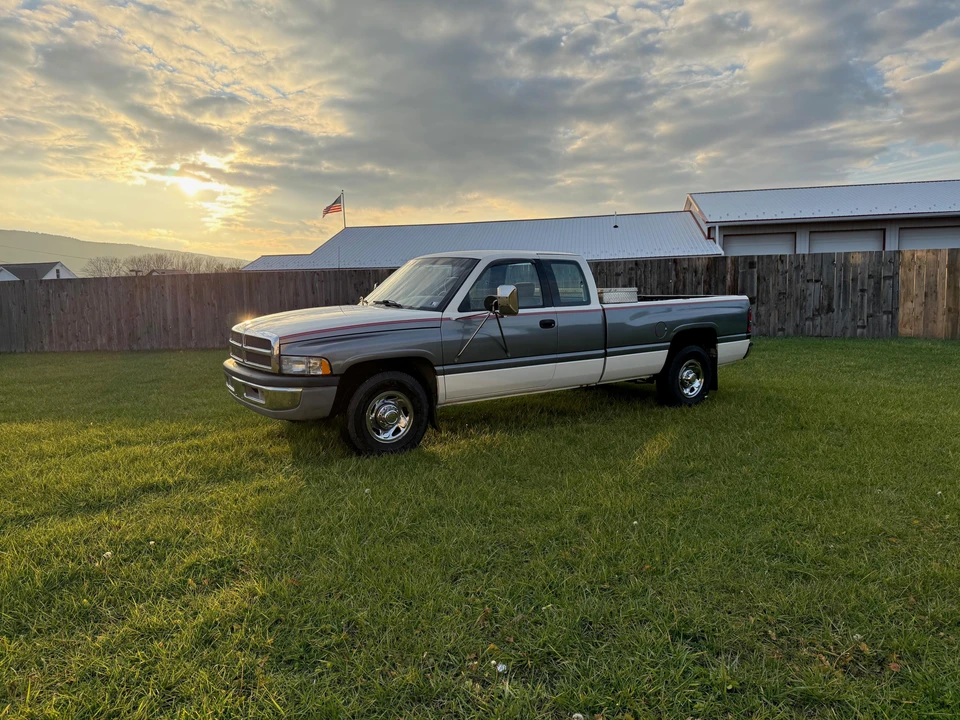 1995 Dodge Ram 2nd Gen - Image 12 of 31