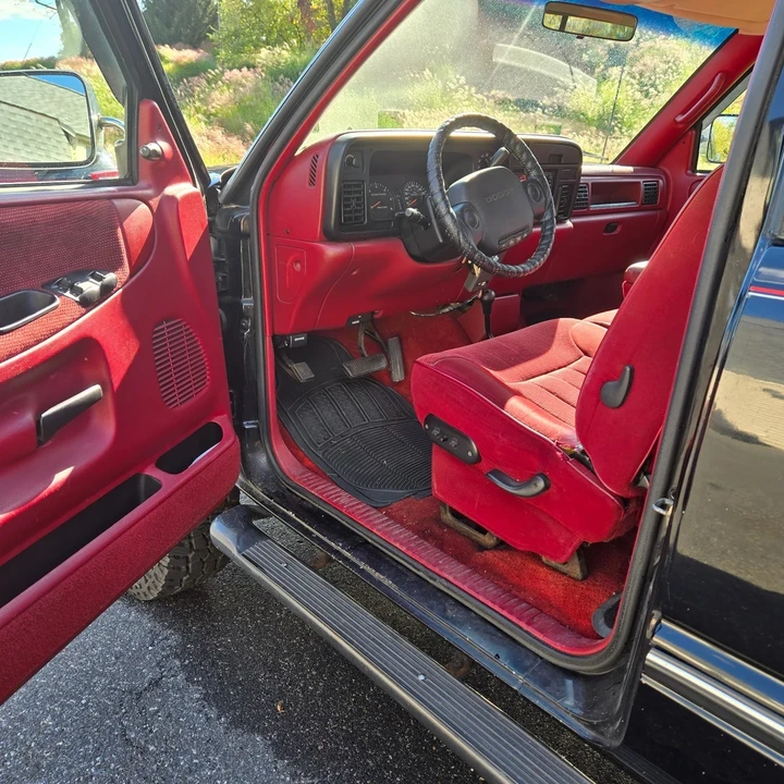 1995 Dodge Ram 2nd Gen - Image 10 of 19