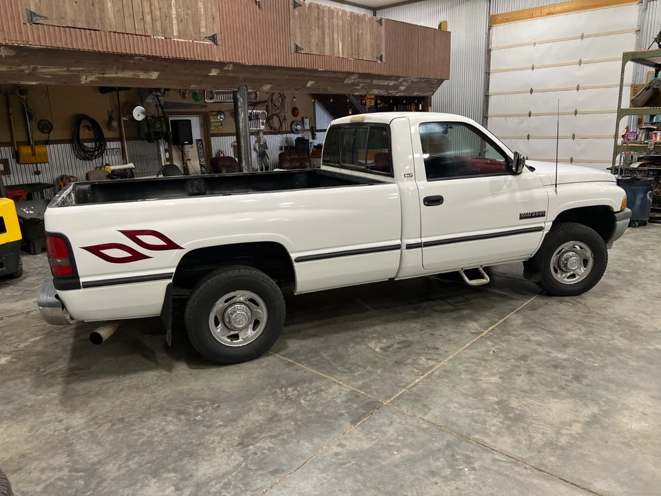 1995 Dodge Ram 1st Gen - Image 2 of 21