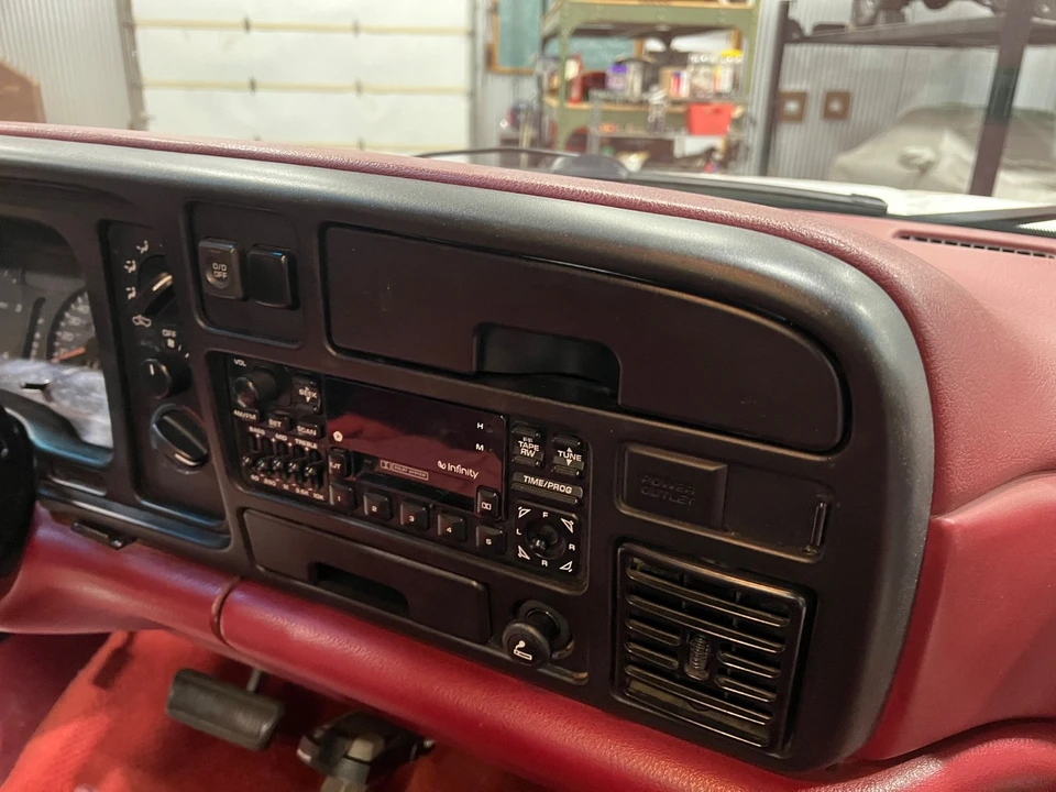 1995 Dodge Ram 1st Gen - Image 21 of 21