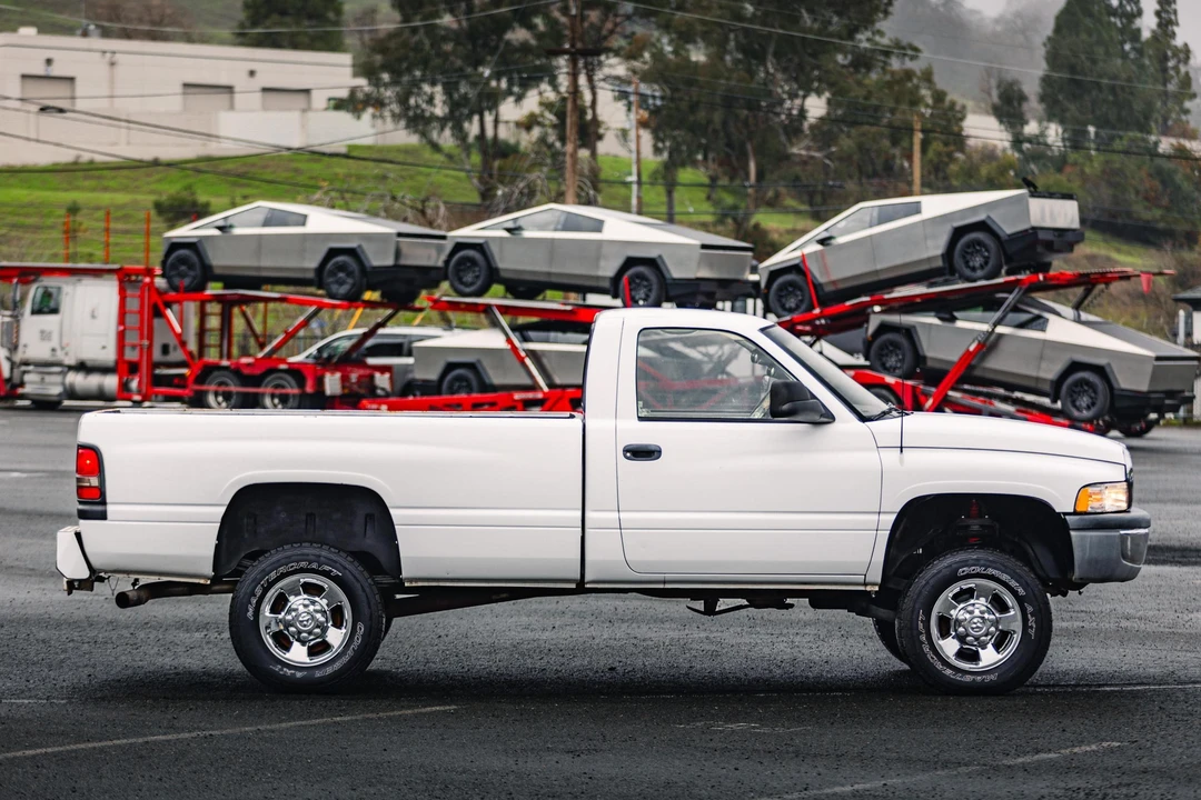 1995 Dodge Ram 2nd Gen - Image 3 of 31