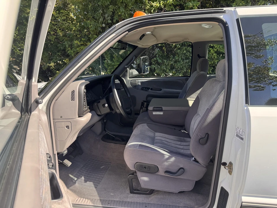 1995 Dodge Ram 2nd Gen - Image 11 of 28