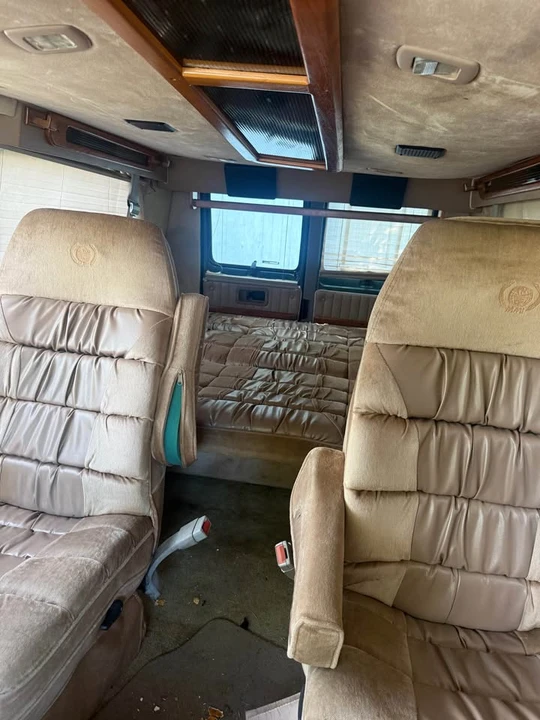 1995 Dodge Ram Van - Image 6 of 11