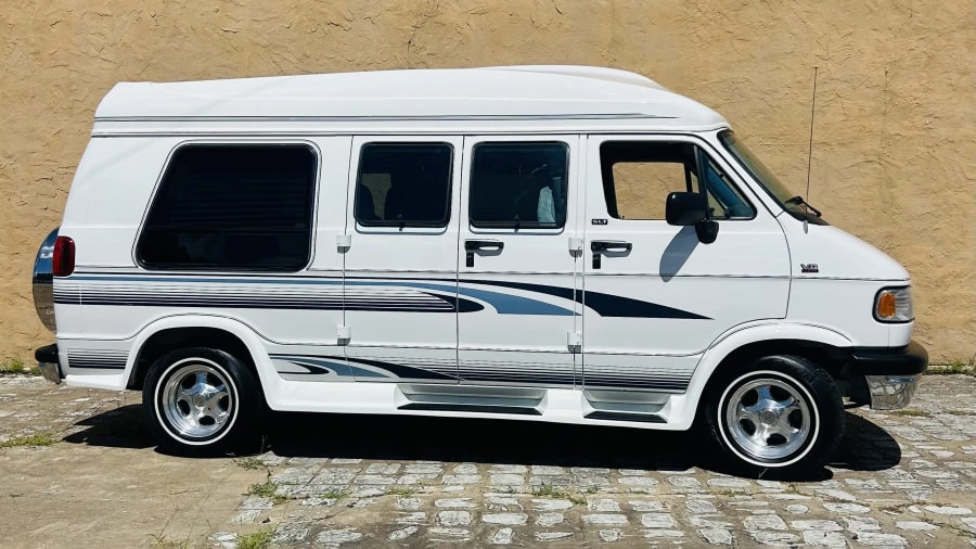 1995 Dodge Ram Van - Image 6 of 7