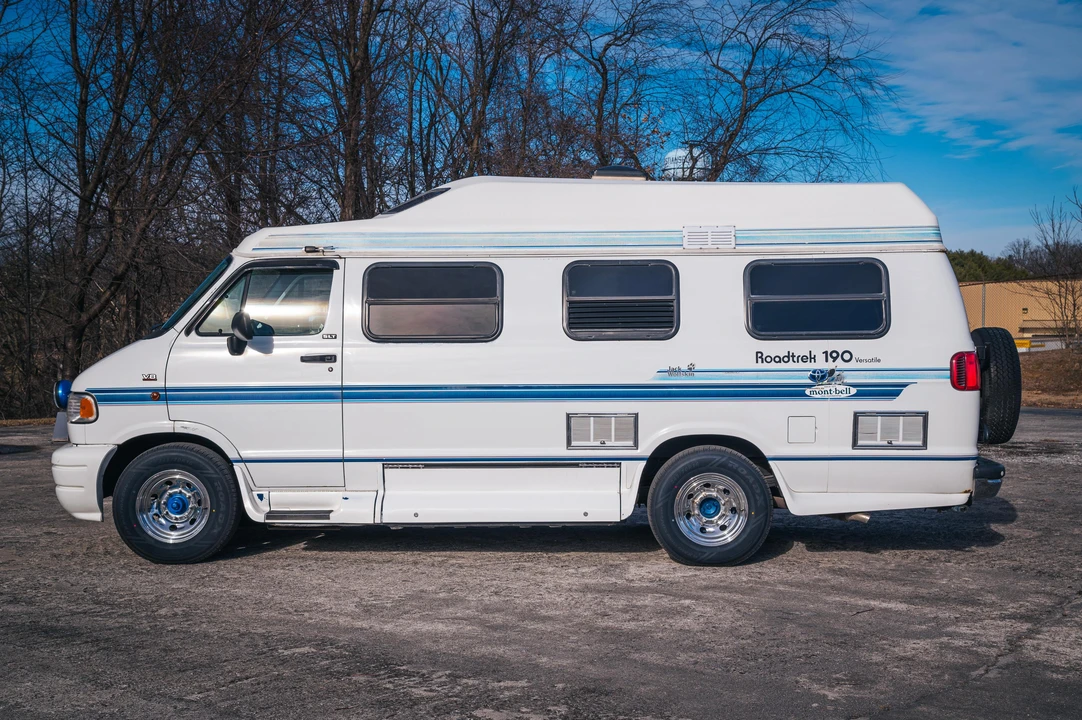 1995 Dodge Ram Van - Image 6 of 31