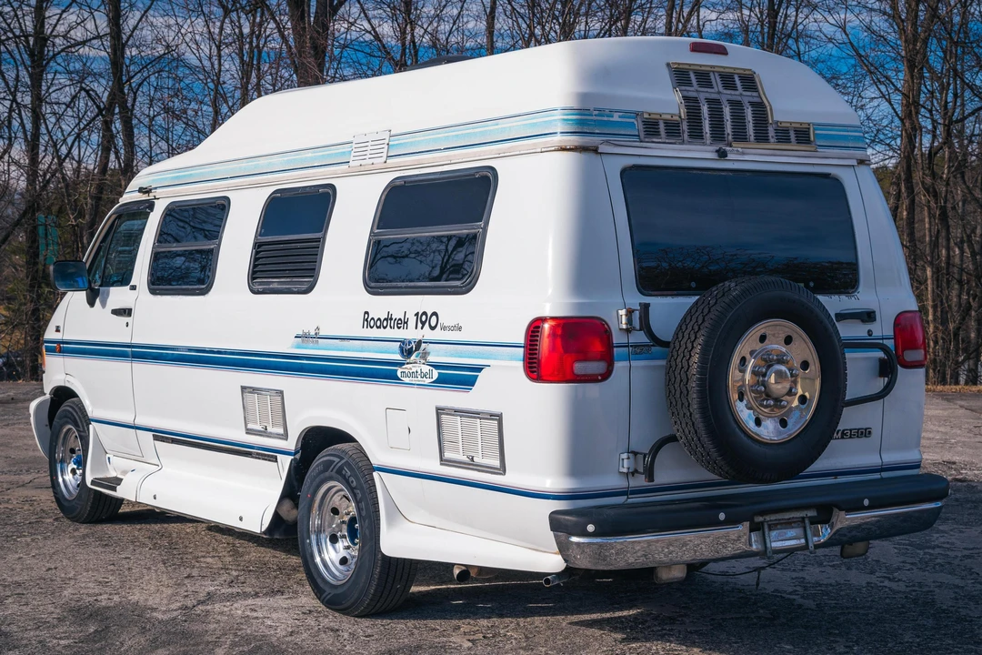1995 Dodge Ram Van - Image 4 of 31