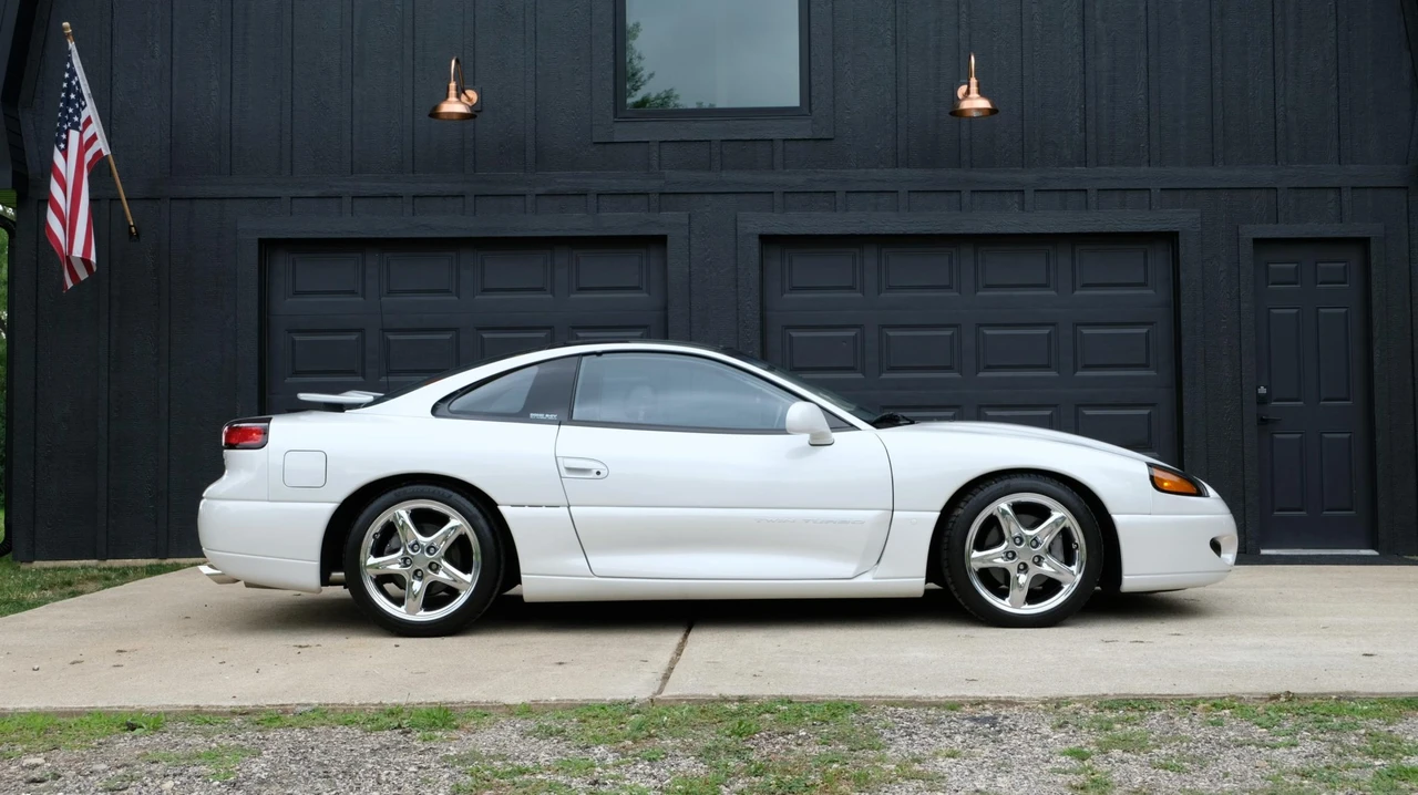 1995 Dodge Stealth - Image 22 of 31