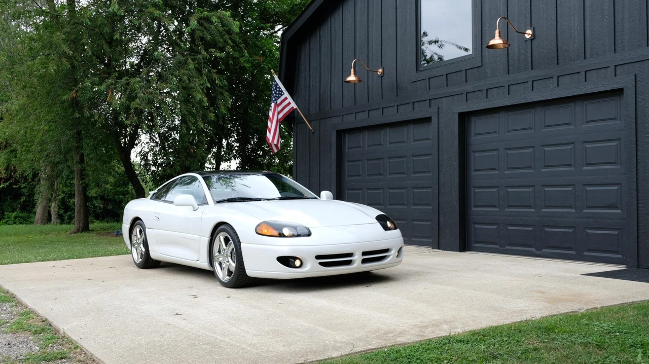 1995 Dodge Stealth - Image 15 of 31