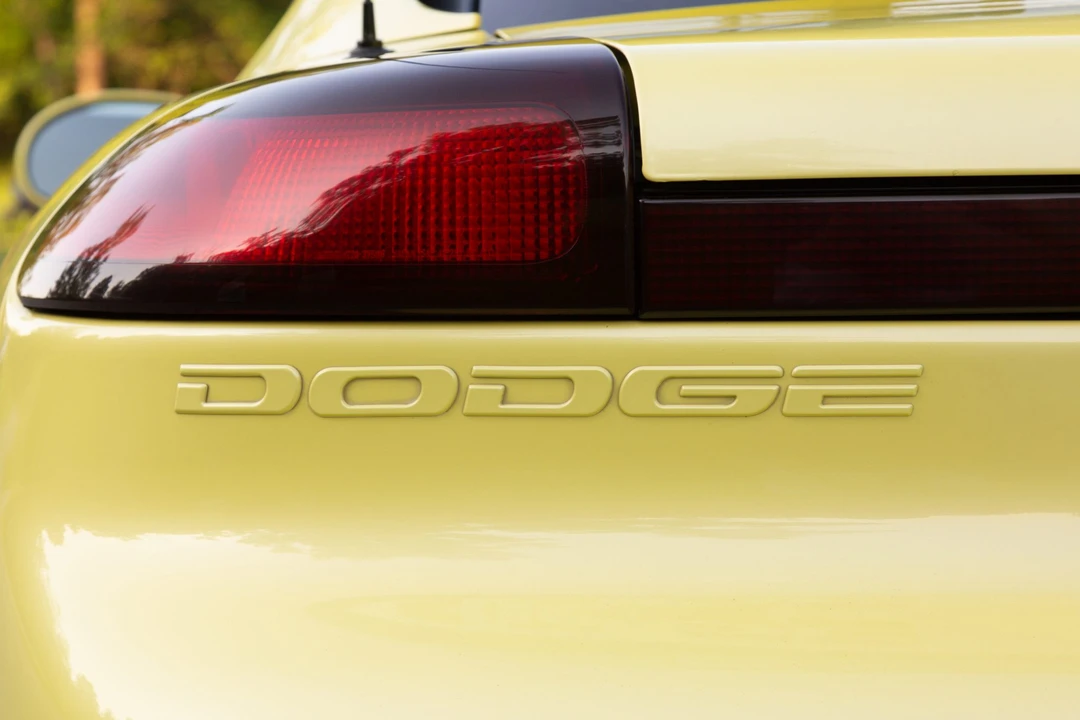1995 Dodge Stealth - Image 27 of 31