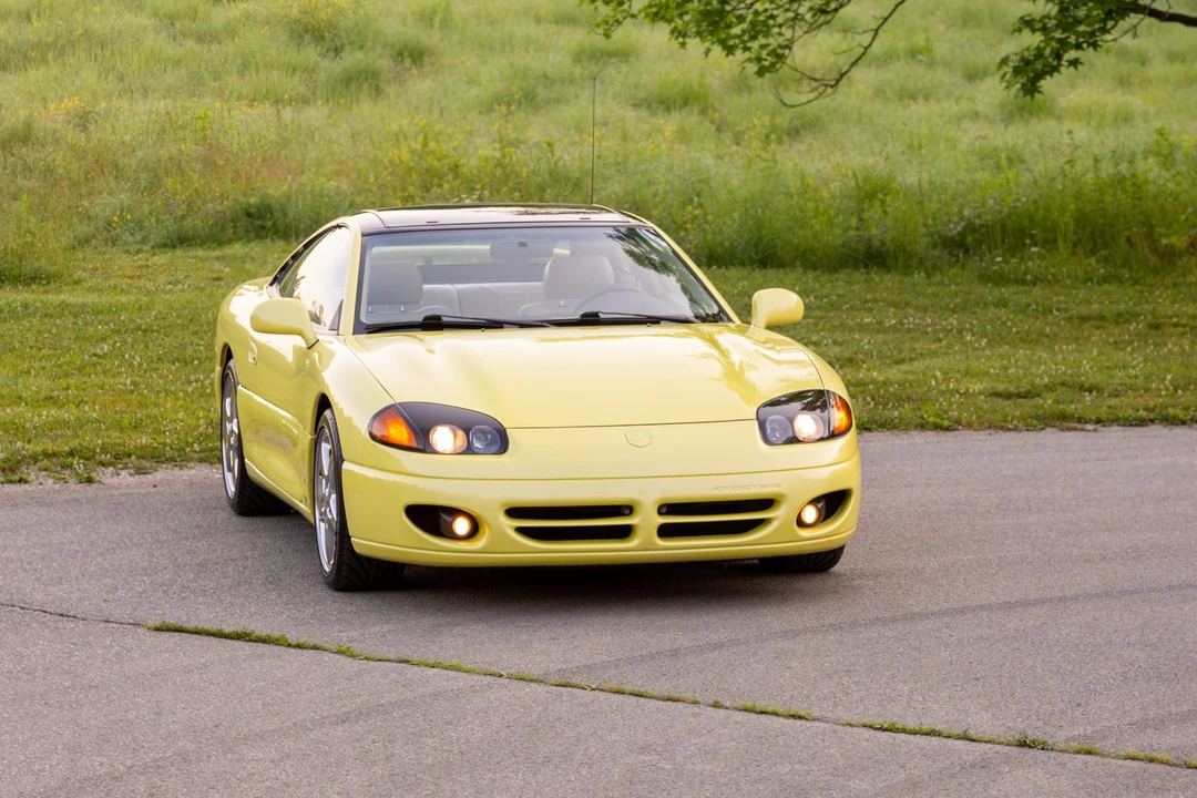 1995 Dodge Stealth - Image 15 of 31