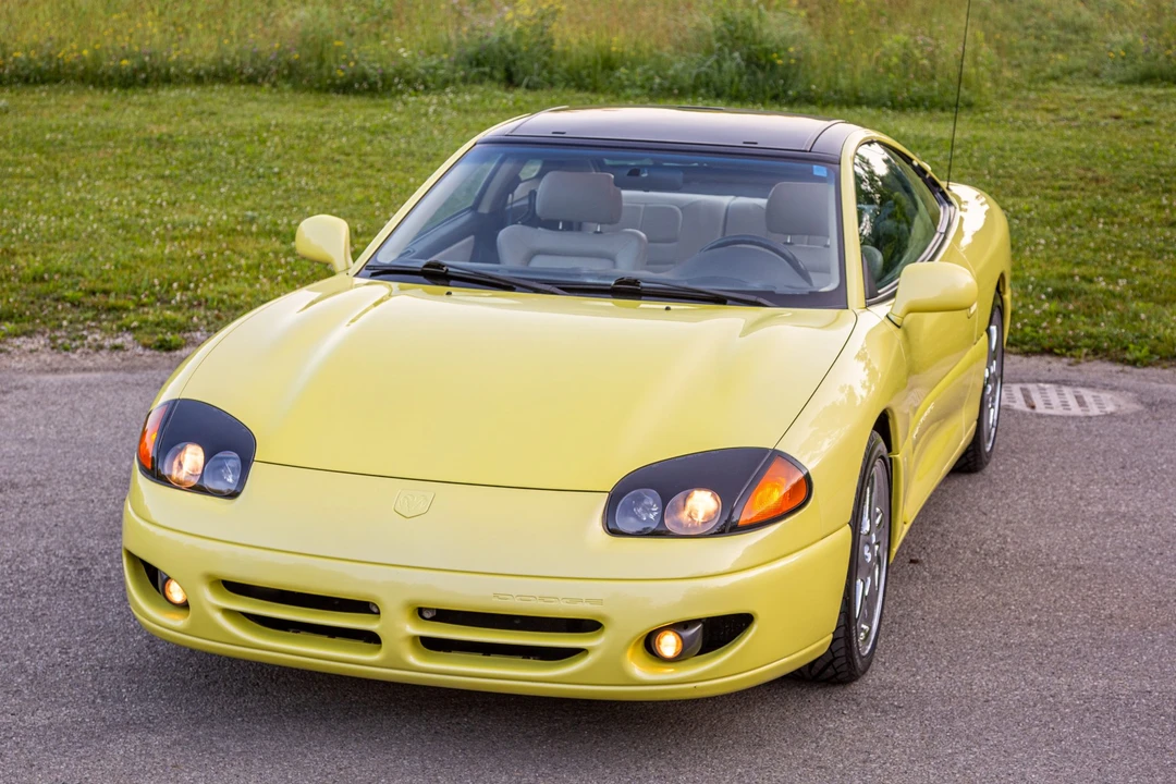 1995 Dodge Stealth - Image 2 of 31