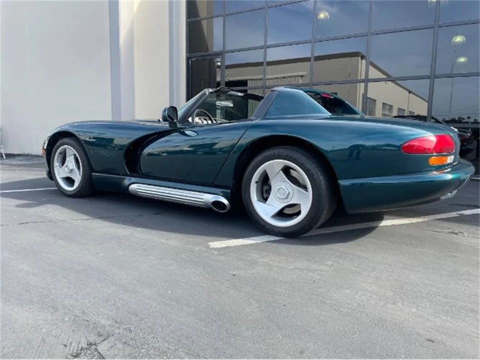 1995 Dodge Viper 1st Gen - Image 7 of 15