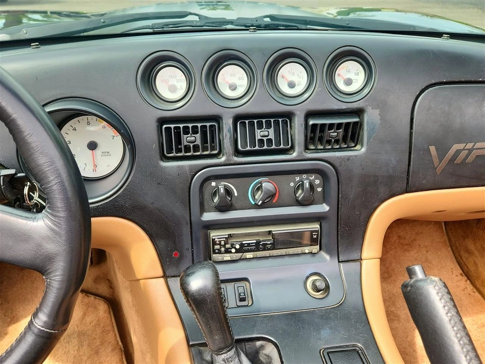 1995 Dodge Viper 1st Gen - Image 14 of 25