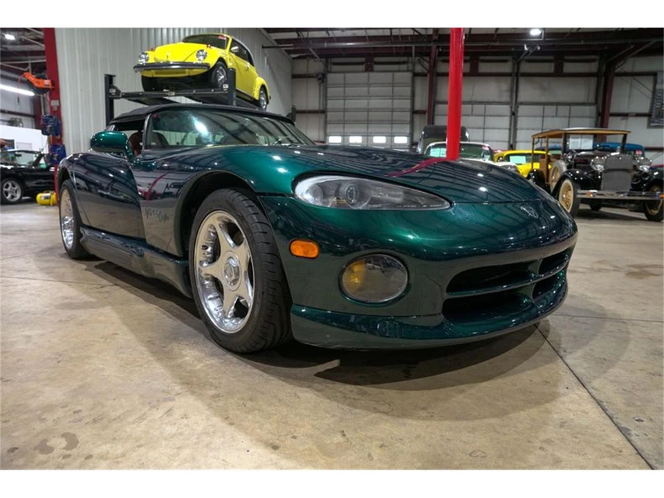 1995 Dodge Viper 1st Gen - Image 26 of 31