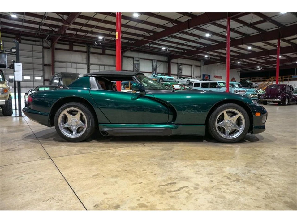 1995 Dodge Viper 1st Gen - Image 25 of 31