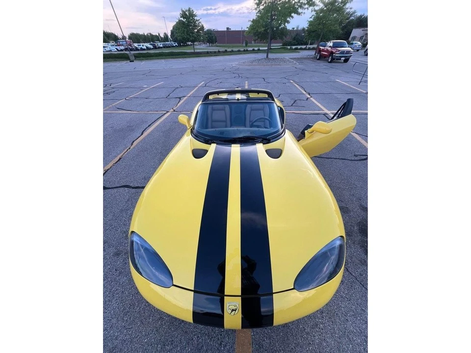 1995 Dodge Viper 1st Gen - Image 4 of 16