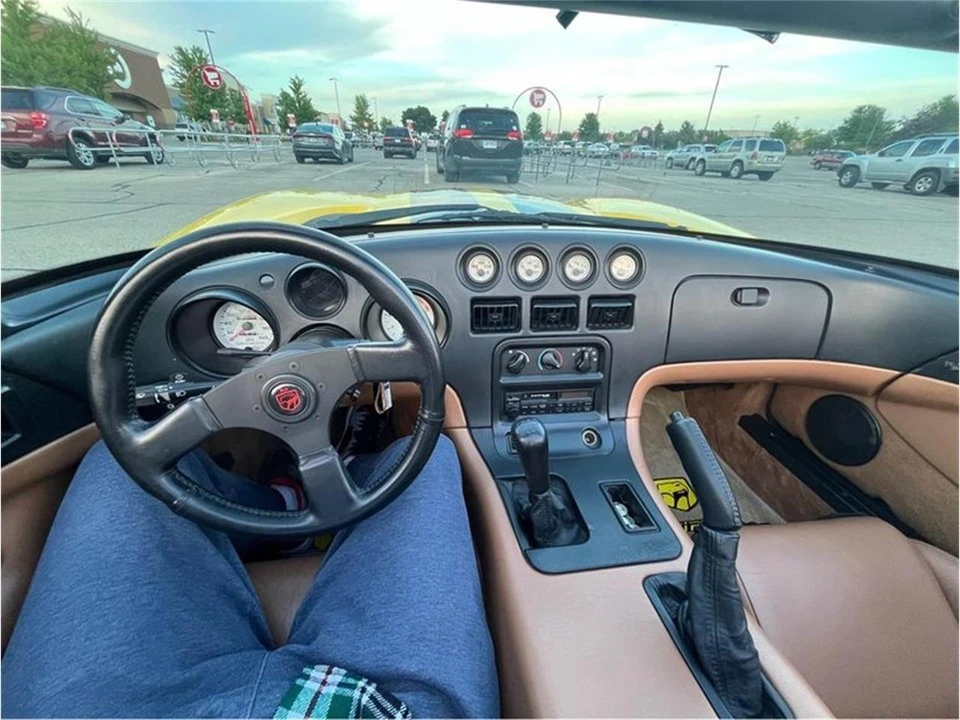1995 Dodge Viper 1st Gen - Image 13 of 16