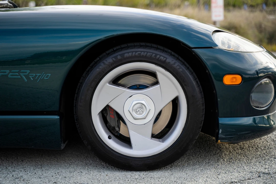 1995 Dodge Viper 1st Gen - Image 24 of 31