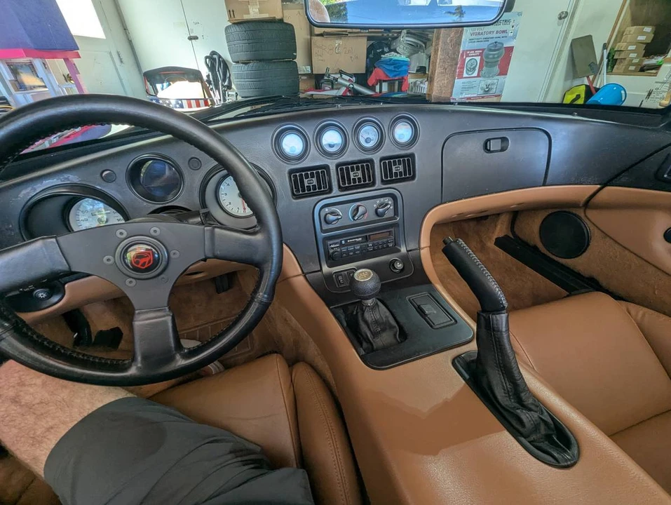 1995 Dodge Viper 1st Gen - Image 8 of 9