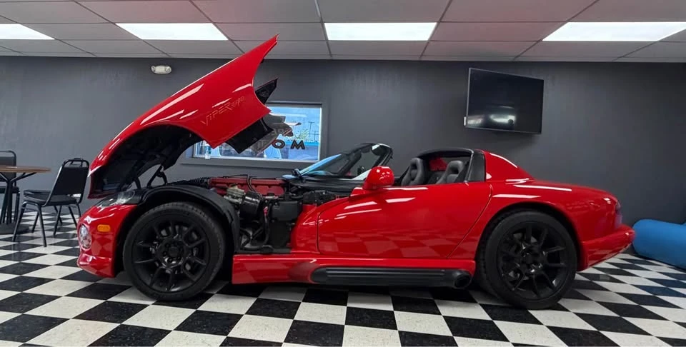 1995 Dodge Viper 1st Gen - Image 5 of 7