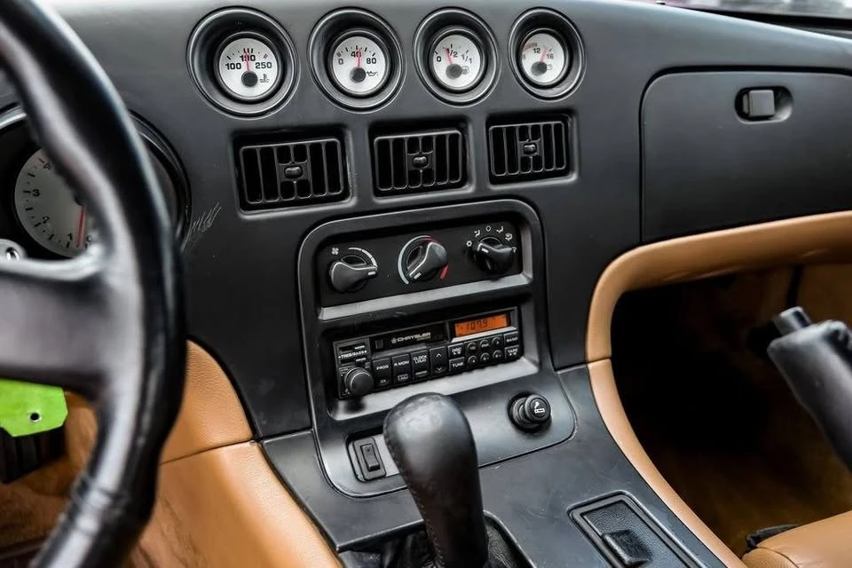 1995 Dodge Viper 1st Gen - Image 19 of 20