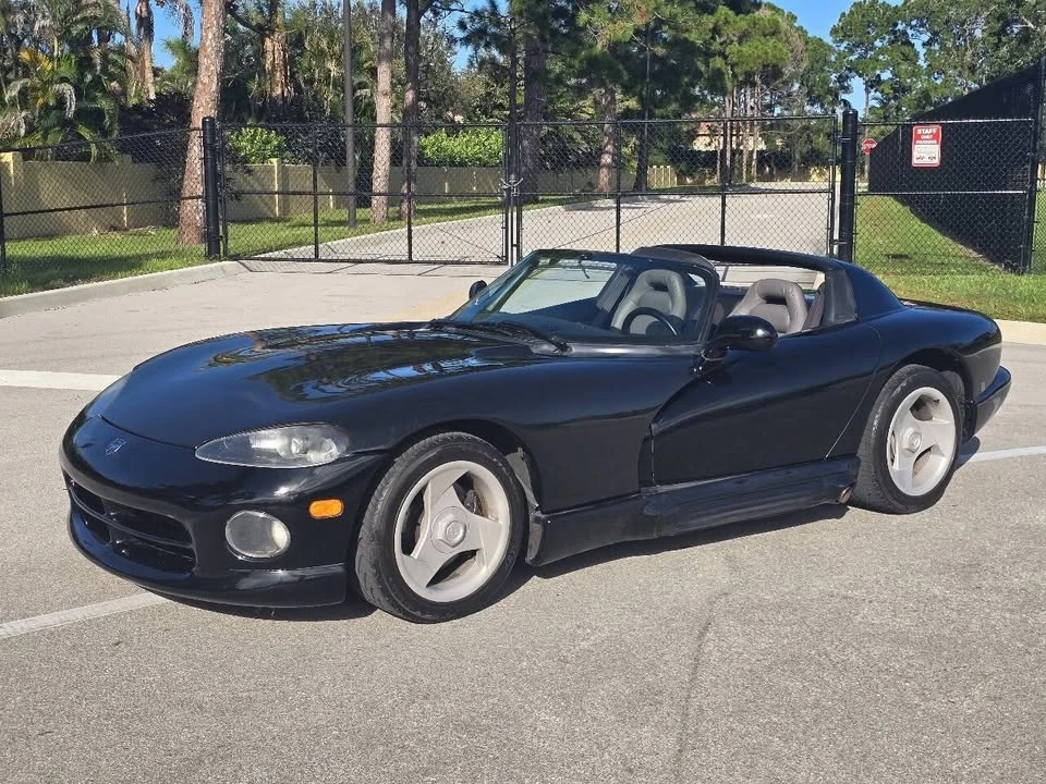 1995 Dodge Viper 1st Gen - Image 17 of 20
