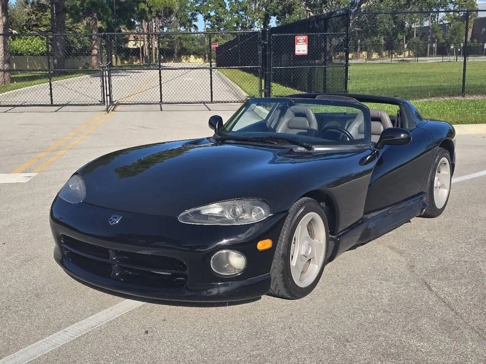 1995 Dodge Viper 1st Gen - Image 18 of 20