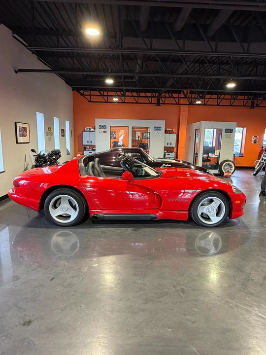 1995 Dodge Viper 1st Gen - Image 5 of 12