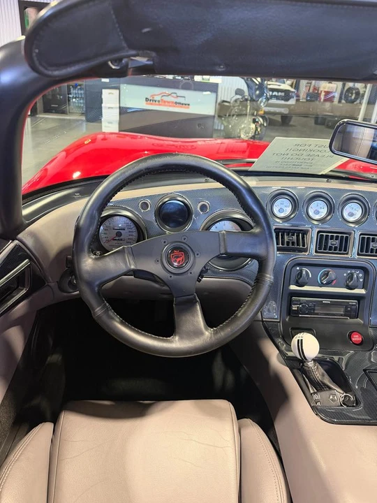 1995 Dodge Viper 1st Gen - Image 11 of 12