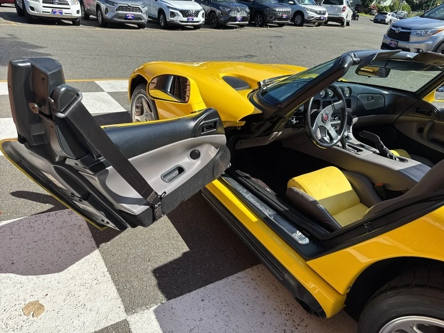 1995 Dodge Viper 1st Gen - Image 14 of 31