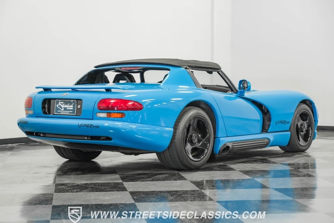 1995 Dodge Viper 1st Gen - Image 11 of 12