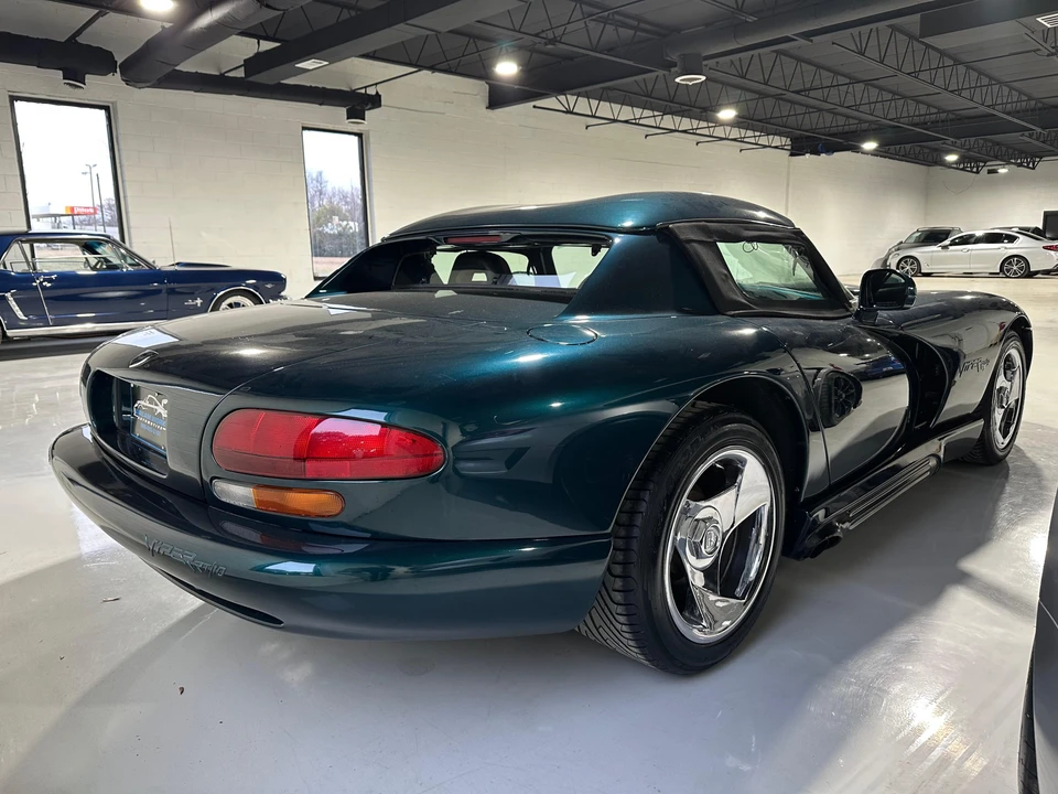 1995 Dodge Viper 1st Gen - Image 11 of 31