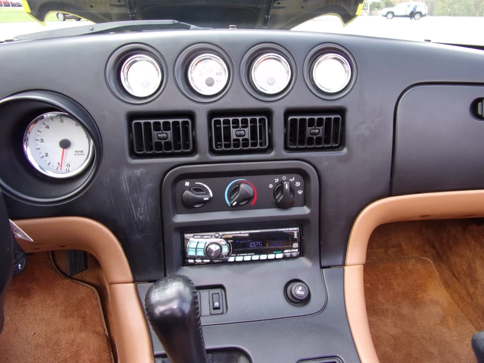 1995 Dodge Viper 1st Gen - Image 29 of 31
