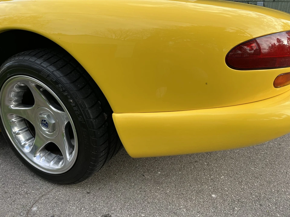 1995 Dodge Viper 1st Gen - Image 26 of 31