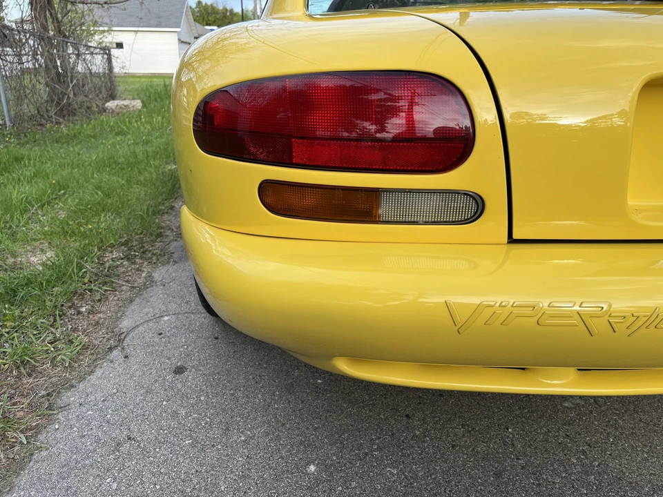 1995 Dodge Viper 1st Gen - Image 21 of 31