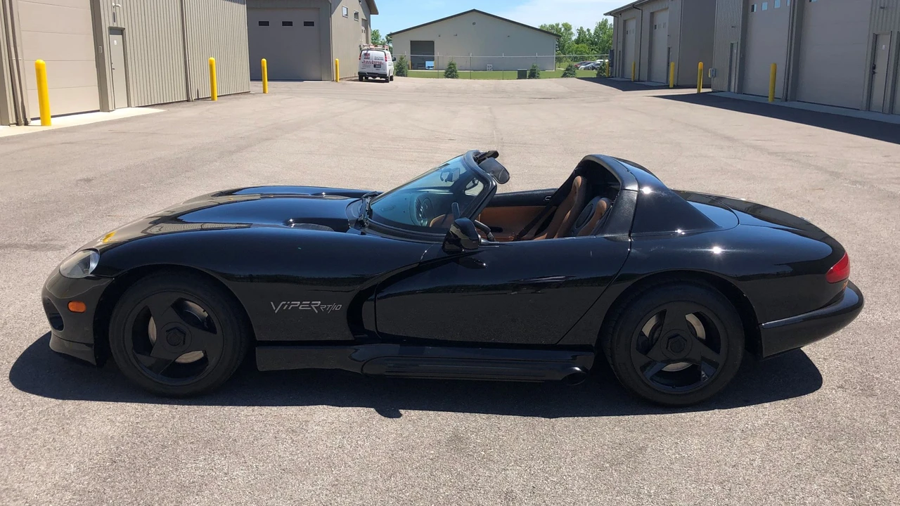 1995 Dodge Viper 1st Gen - Image 20 of 31