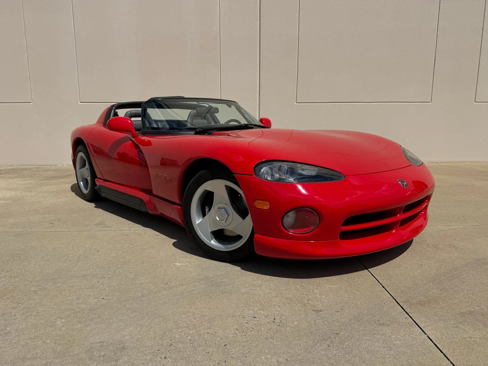 1995 Dodge Viper 1st Gen - Image 26 of 31