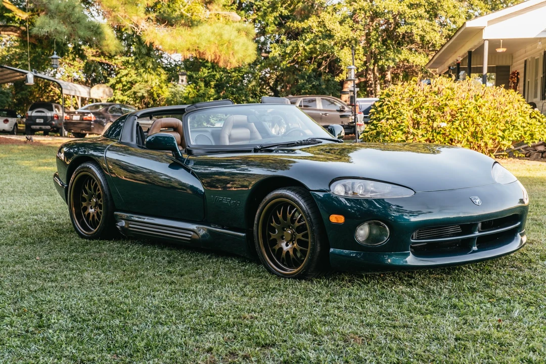 1995 Dodge Viper 1st Gen - Image 2 of 31