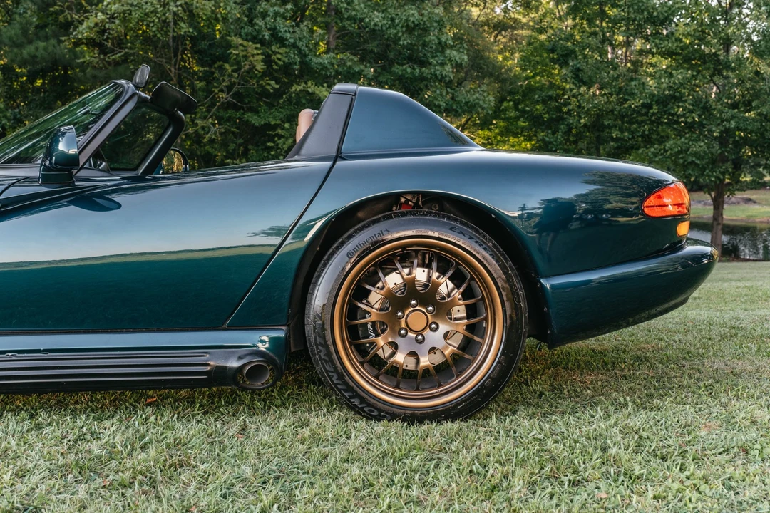 1995 Dodge Viper 1st Gen - Image 28 of 31