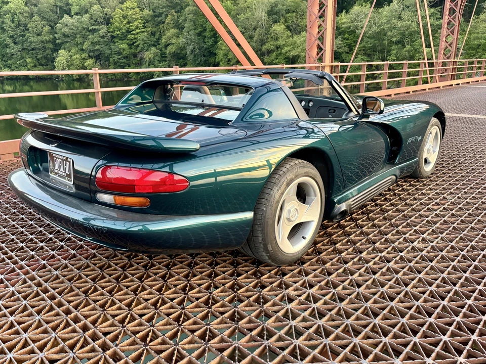 1995 Dodge Viper 1st Gen - Image 30 of 31