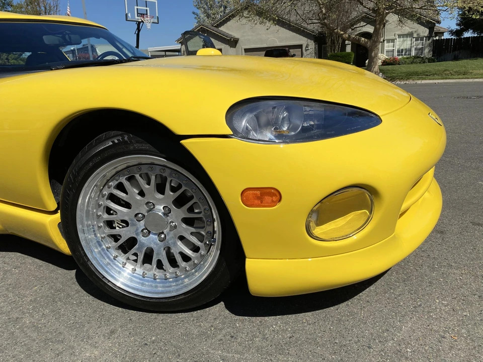 1995 Dodge Viper 1st Gen - Image 24 of 31
