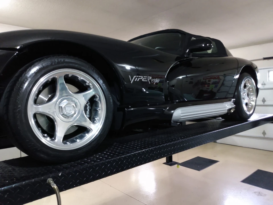 1995 Dodge Viper 1st Gen - Image 14 of 31
