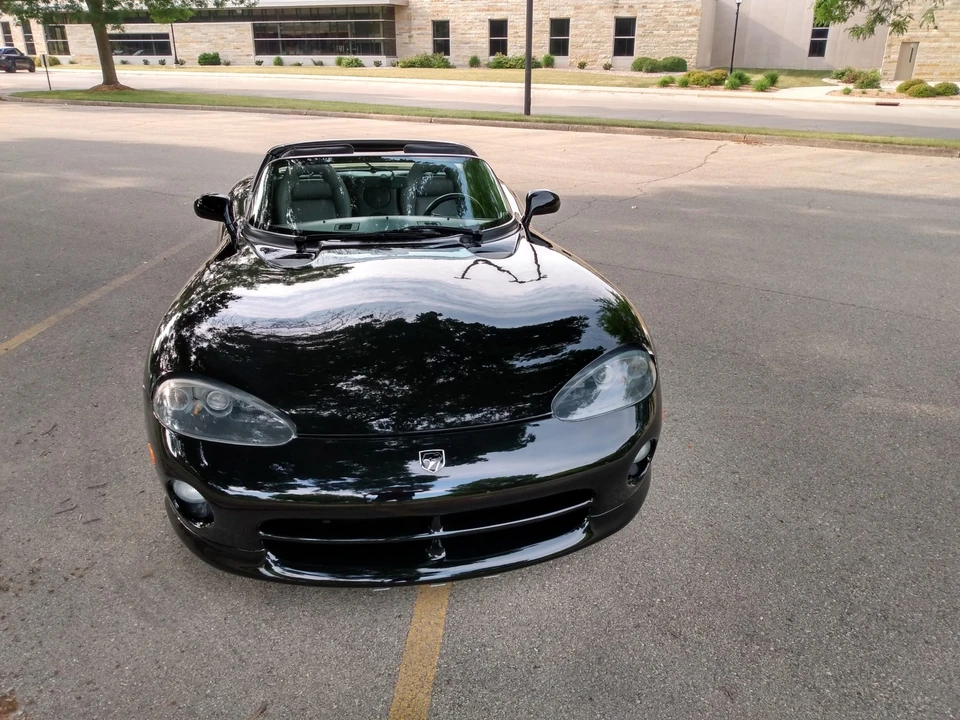 1995 Dodge Viper 1st Gen - Image 2 of 31