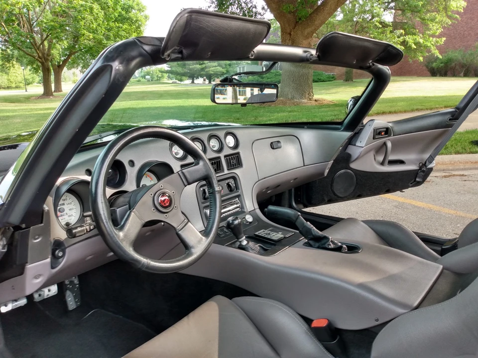 1995 Dodge Viper 1st Gen - Image 25 of 31