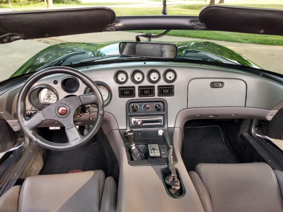 1995 Dodge Viper 1st Gen - Image 26 of 31