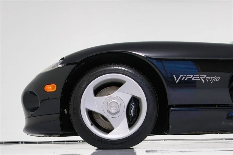 1995 Dodge Viper 1st Gen - Image 6 of 31