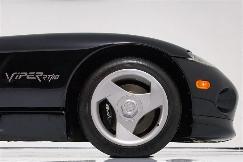 1995 Dodge Viper 1st Gen - Image 13 of 31